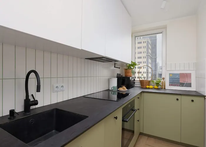Unique 2 Bedroom With Air Conditioning In By Renters Warszawa